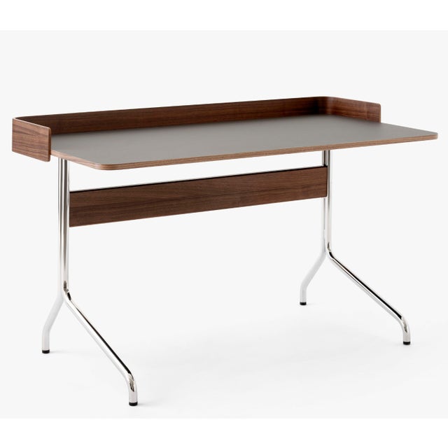 &Tradition Pavilion AV17 Desk