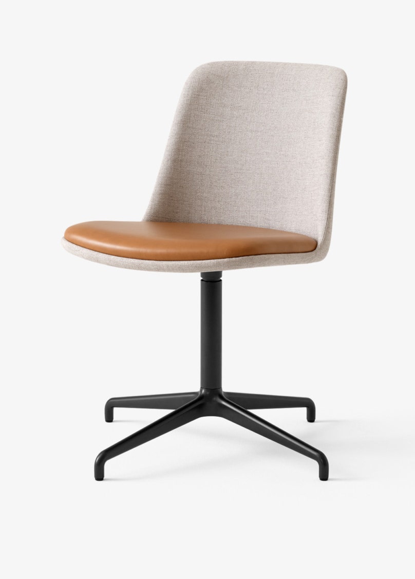 &Tradition Rely HW15/HW20 Chair with Seat Cushion - Full Upholstery