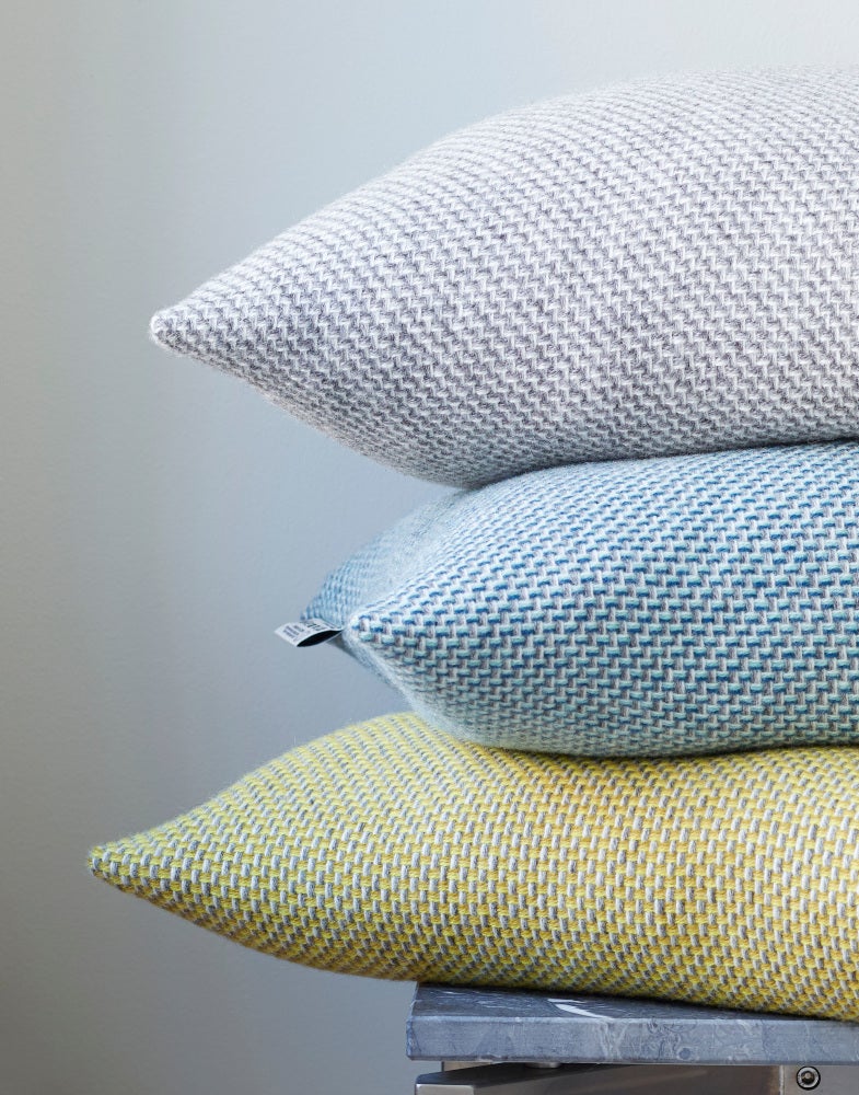 Roros Tweed Una Cushion