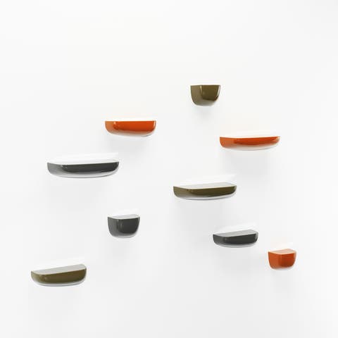 Vitra Corniche