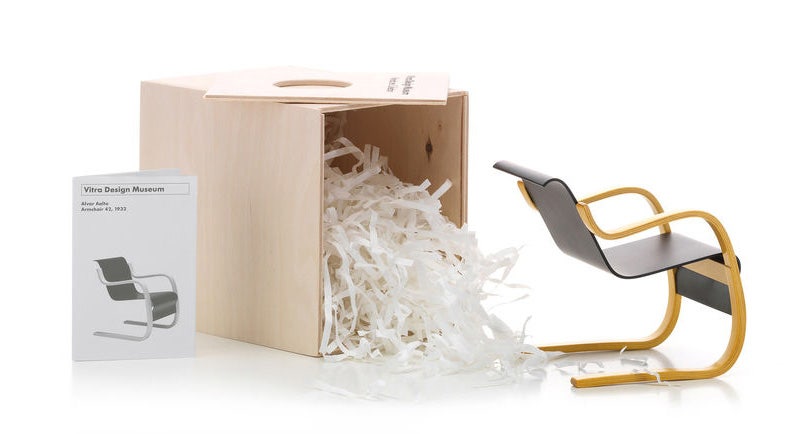 Vitra Miniatures Armchair Nr. 42