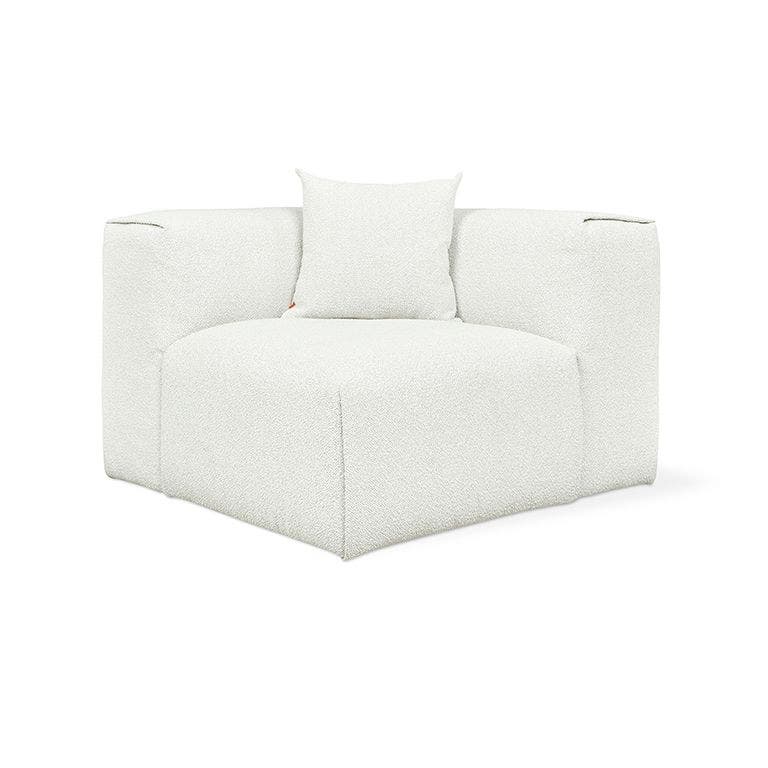 Gus* Modern Nest Corner