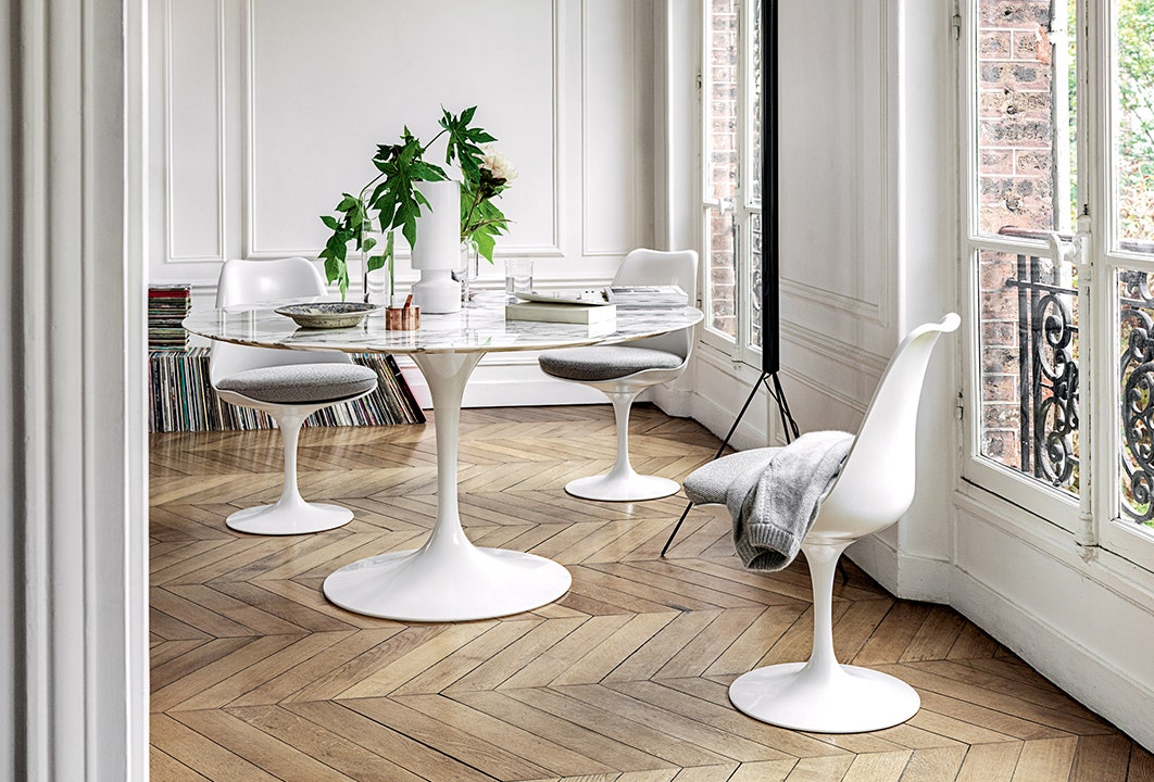 Knoll Classics