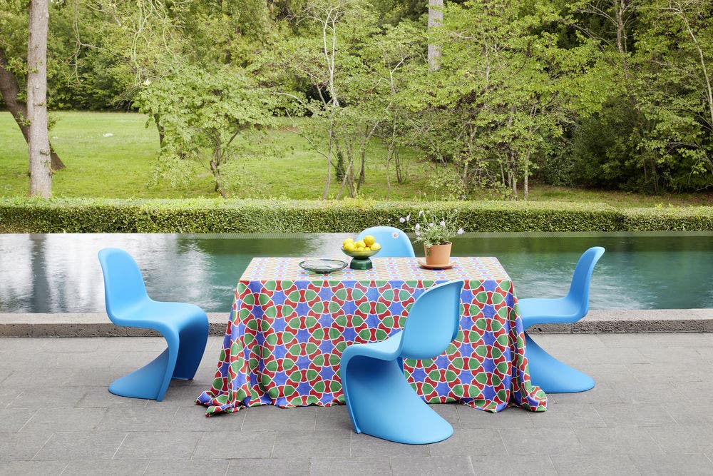 6963849_Panton_Chair_preview