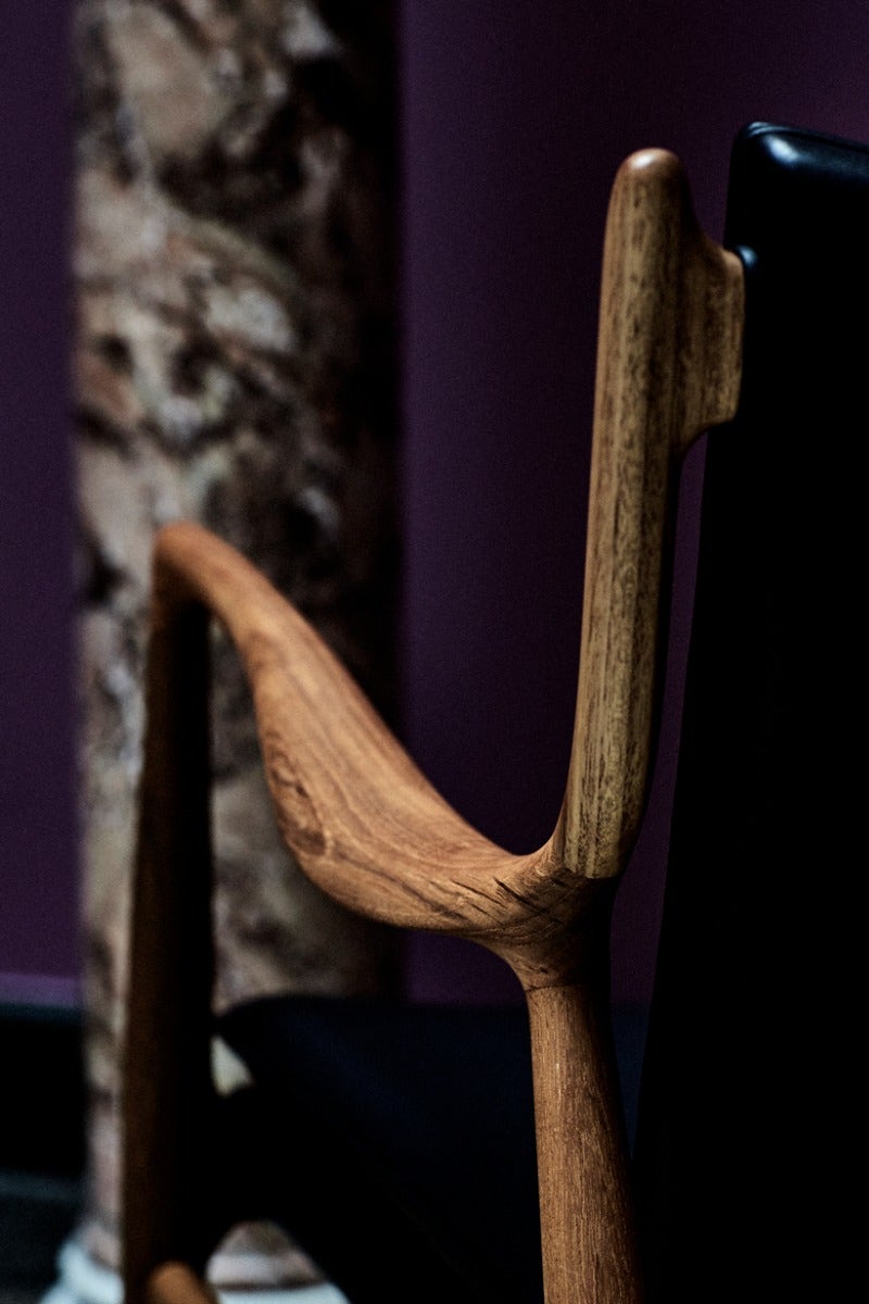 The_45_Chair_Black_Leather_Walnut