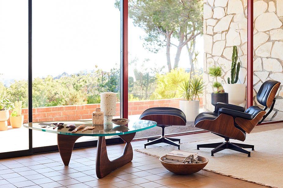 Upgrade Your Home with the Iconic Herman Miller Eames Lounge Chair – Now in Bamboo Leather!