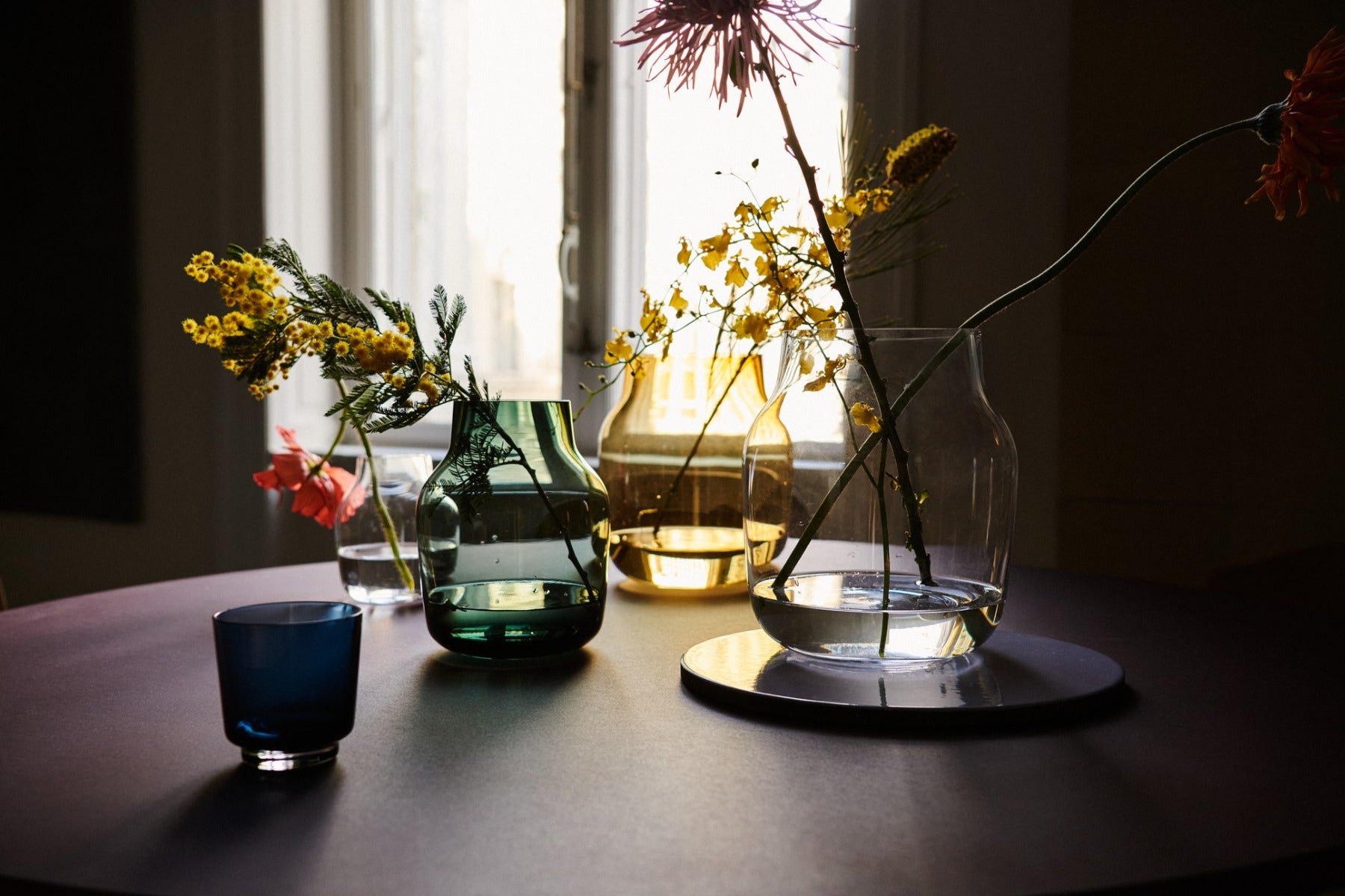 5 Timeless Vases for a Summer Interior Refresh