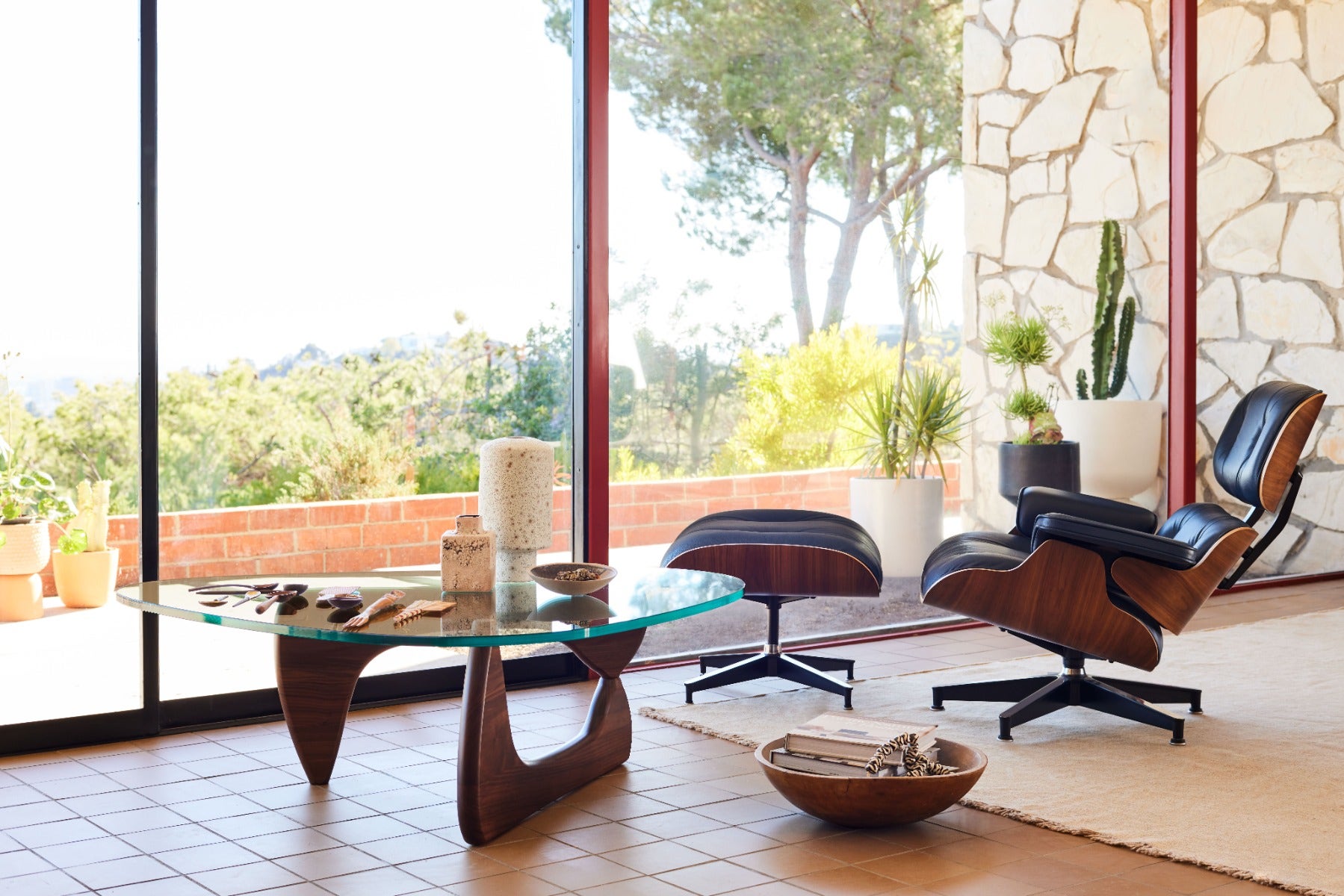 Herman Miller Eames Lounge Chair Buyer's Guide