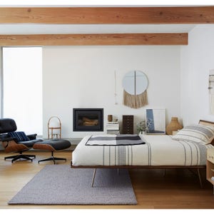 Nelson Thin Edge Collection